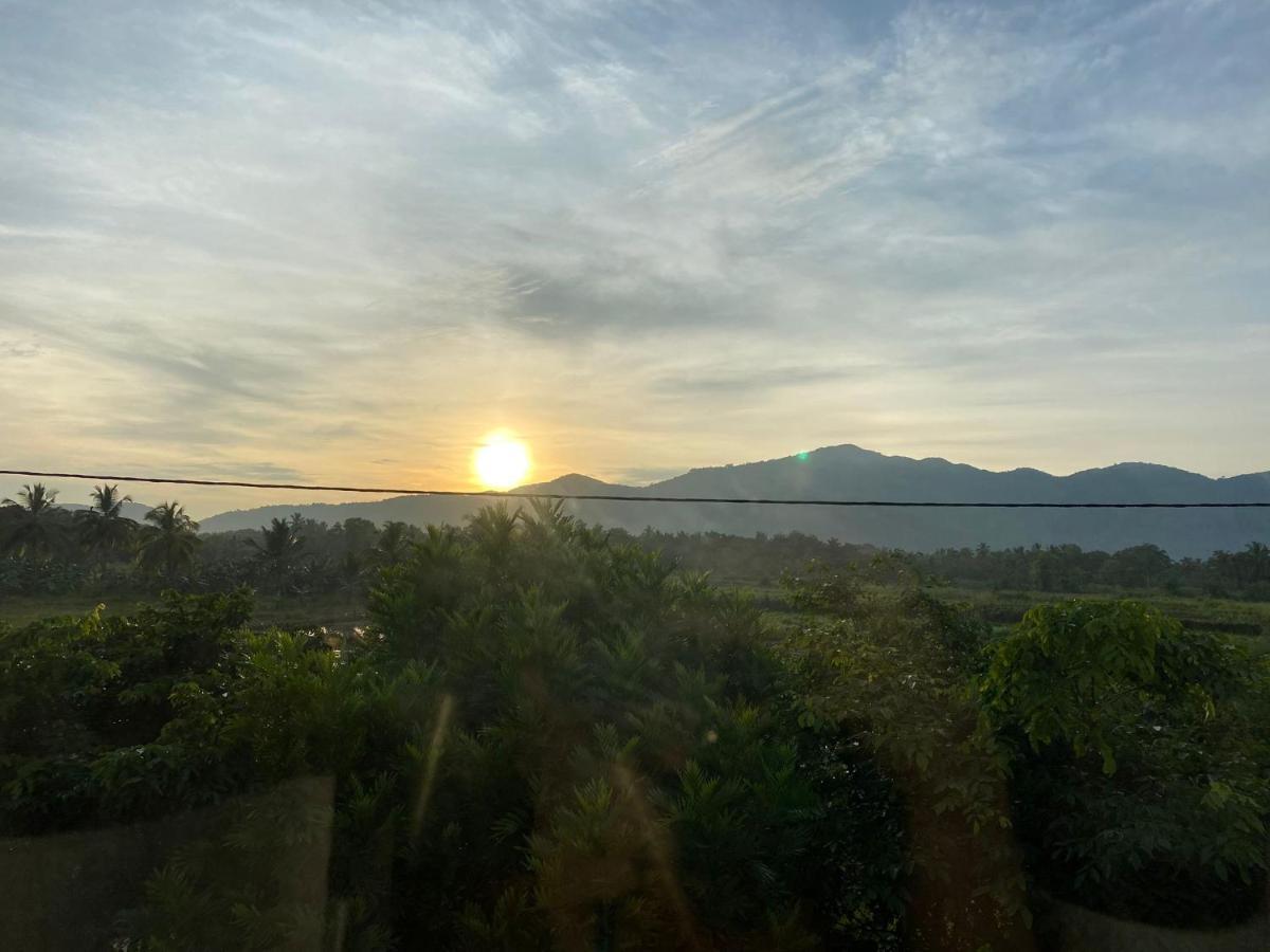 Ridge Boundary View Apartment Dambulla Bagian luar foto